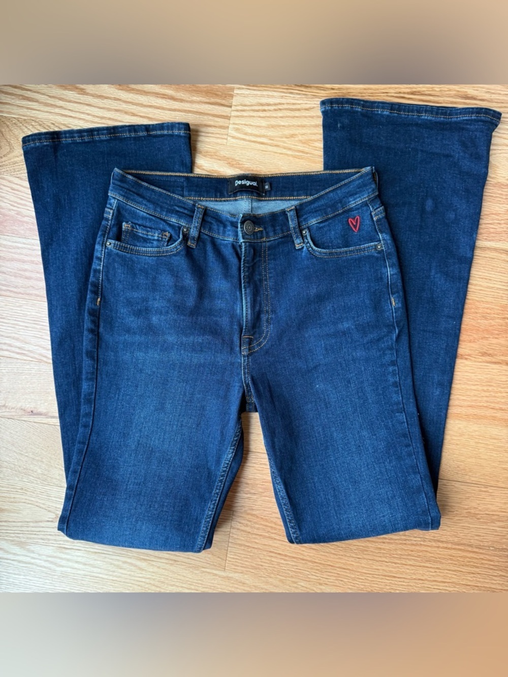 Desigual Dark Wash Flare Jeans Embroidered Heart Detail Size 38 US 6 Cotton